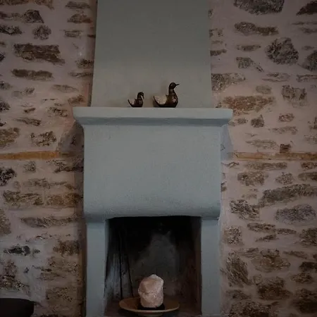 Agrikia Tis Vasilikis