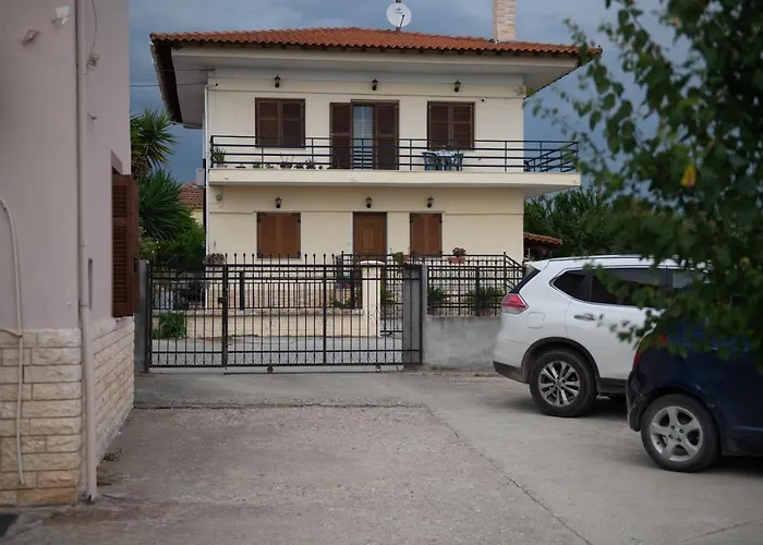 Agrikia Tis Vasilikis * Ormília