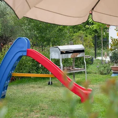 Apartment Agrikia Tis Vasilikis *