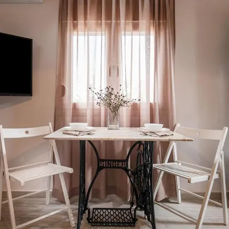 Agrikia Tis Vasilikis Apartment *